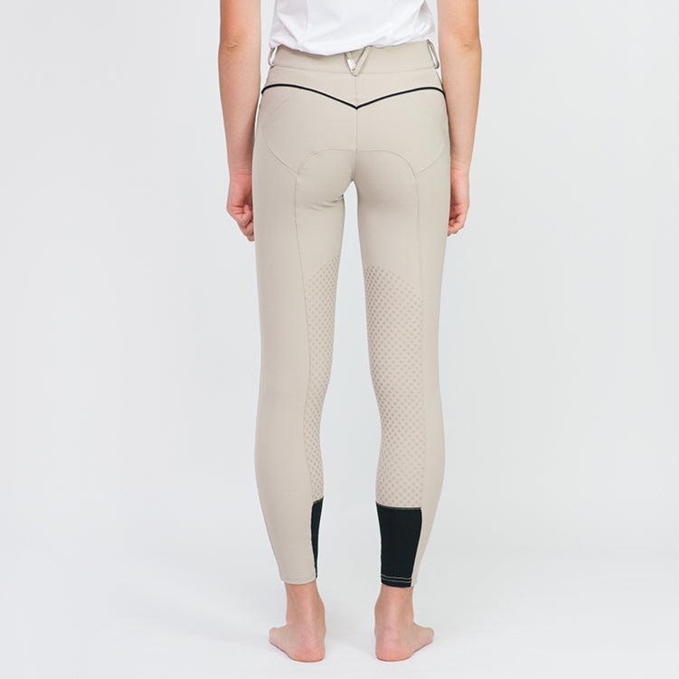 PAT Breeches LTD